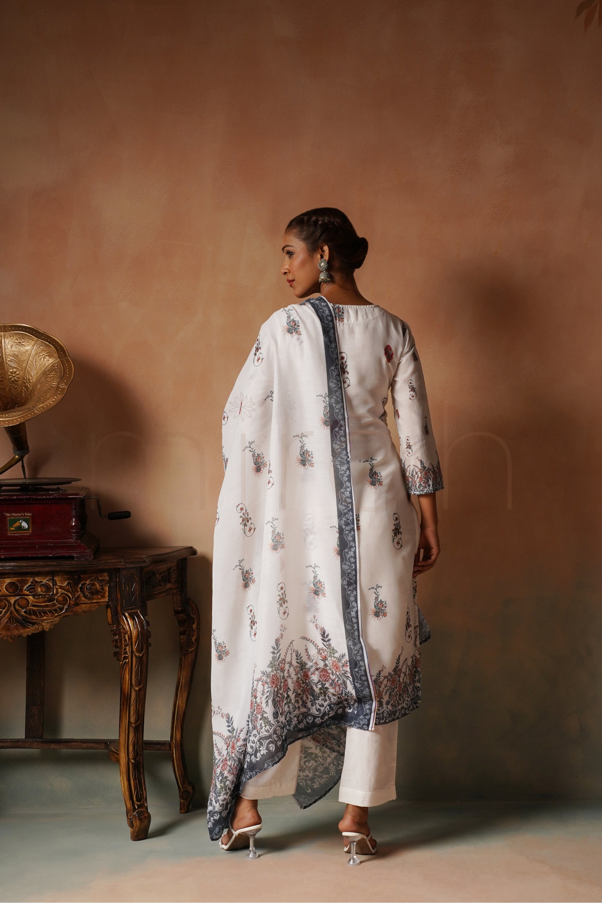 White Schiffli Cotton Suit with Printed Muslin Dupatta