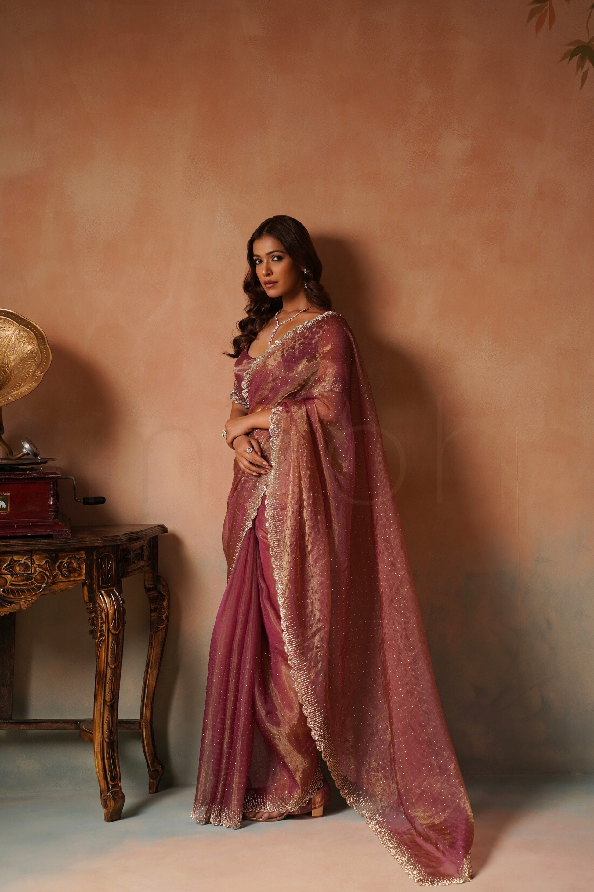Royal Wine Dust Saree With Scalloped Border