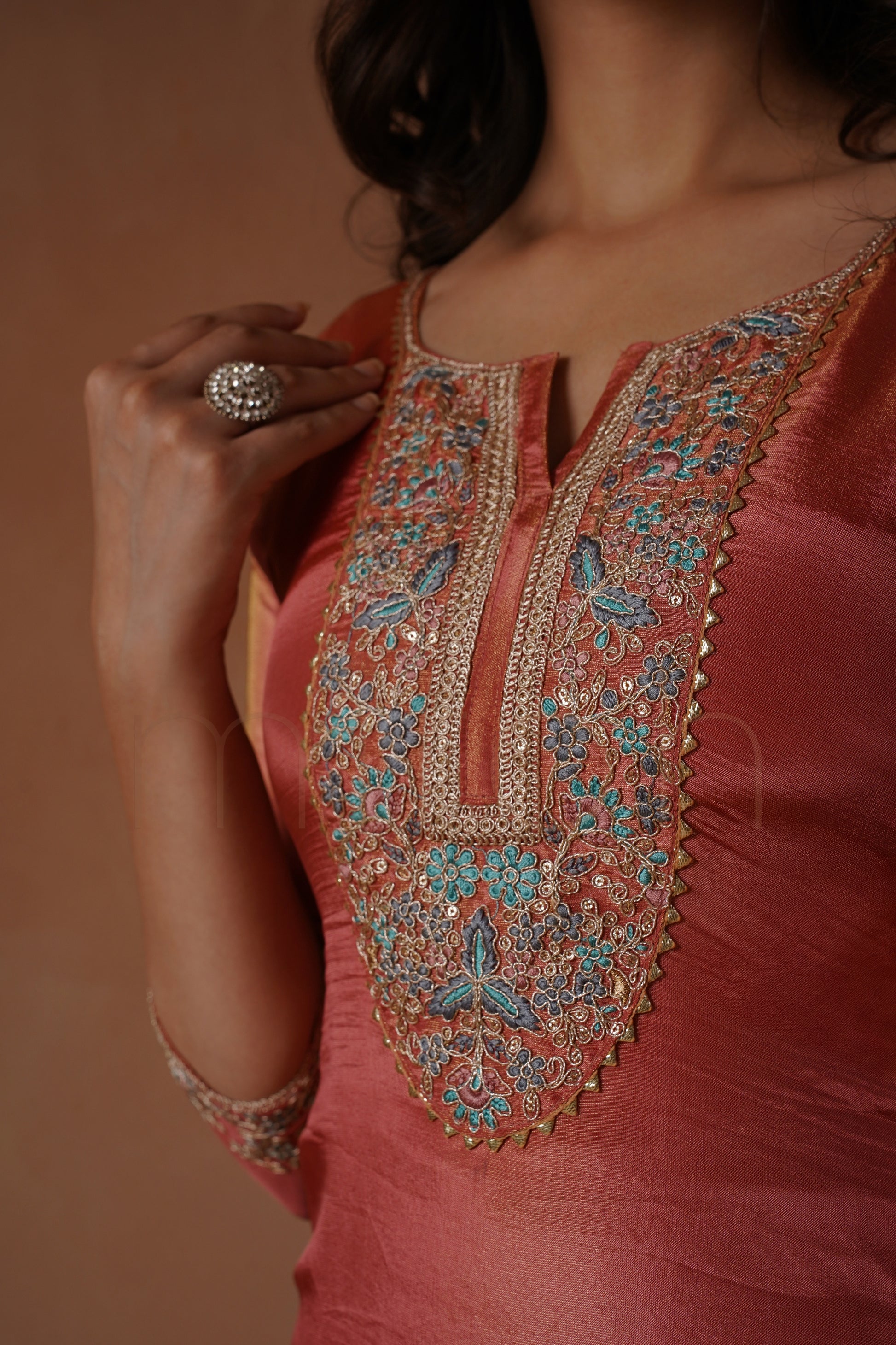 Deep Chestnut Radiance Embroidered Kurti Set