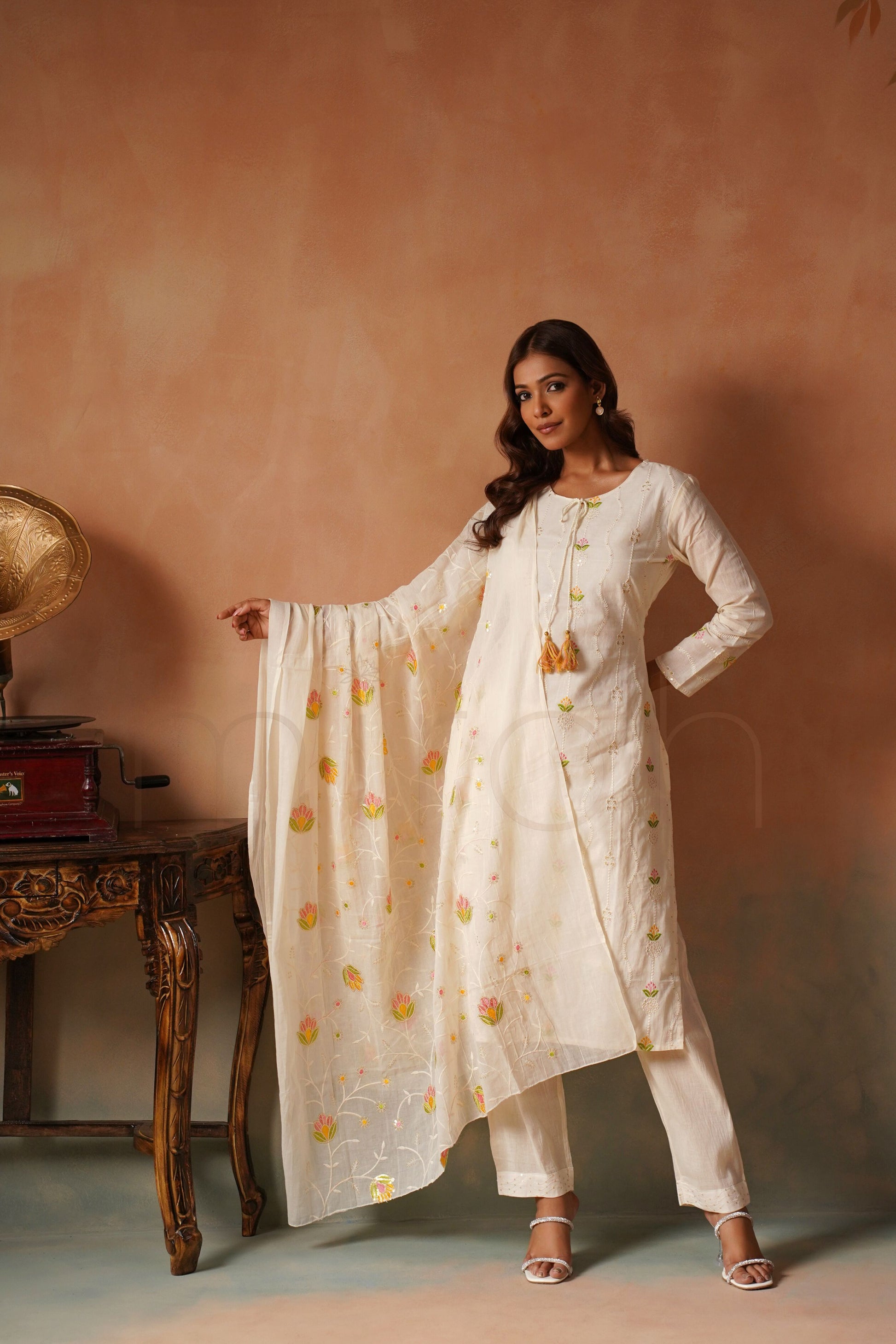 Off-White Embroidered Kurta Set