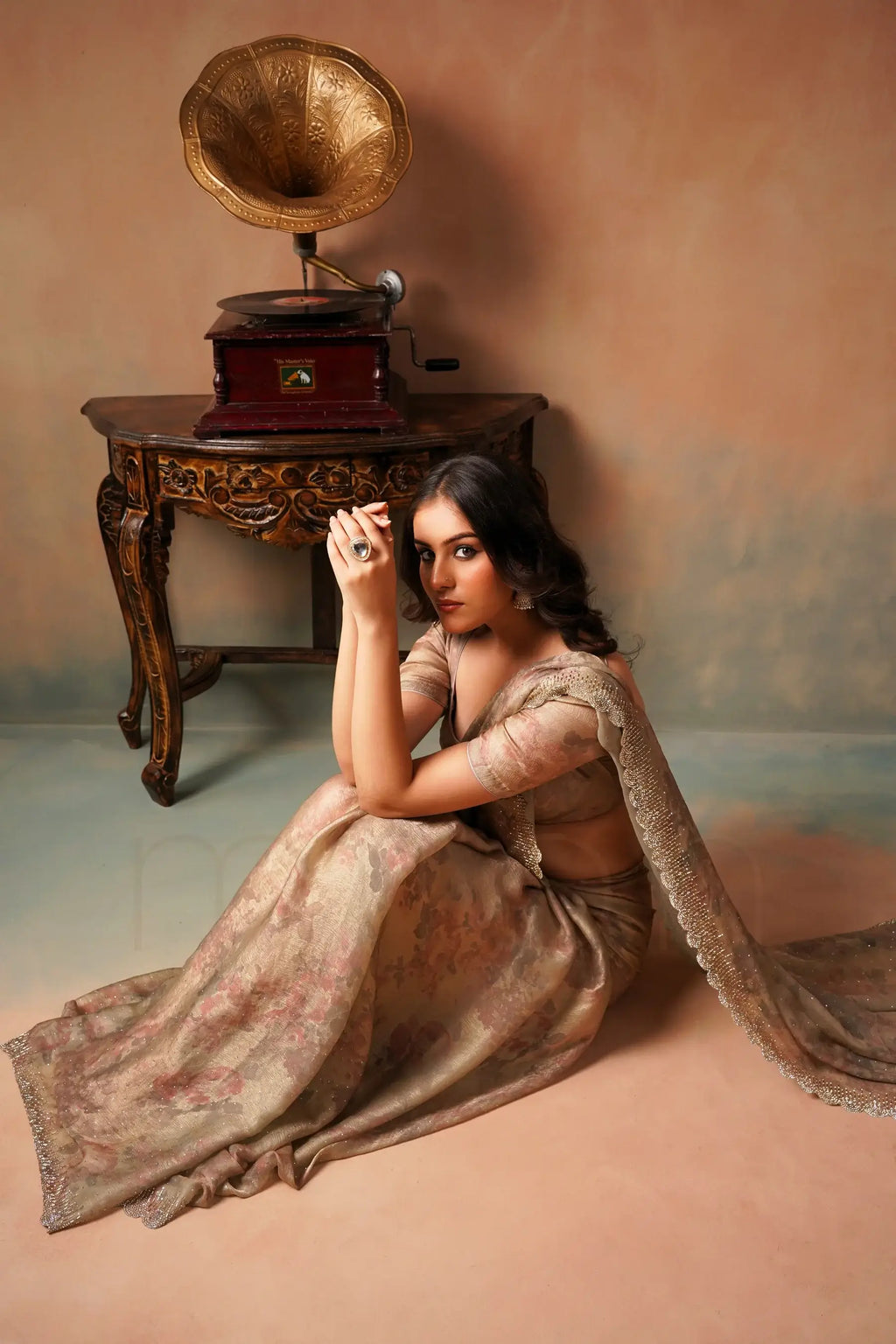 Muted Beige Bloom Floral Print Saree